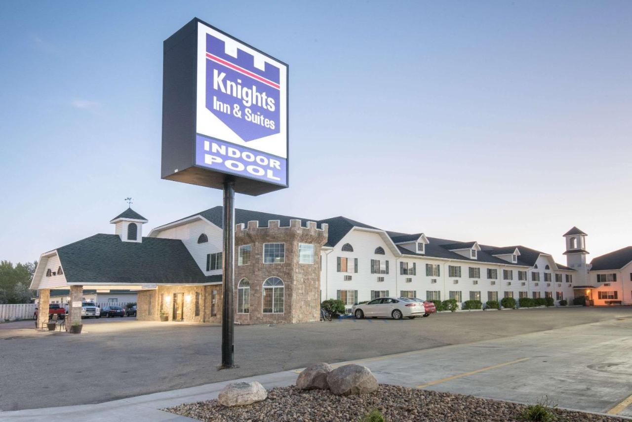 Knights Inn And Suites - גרנד פורקס מראה חיצוני תמונה