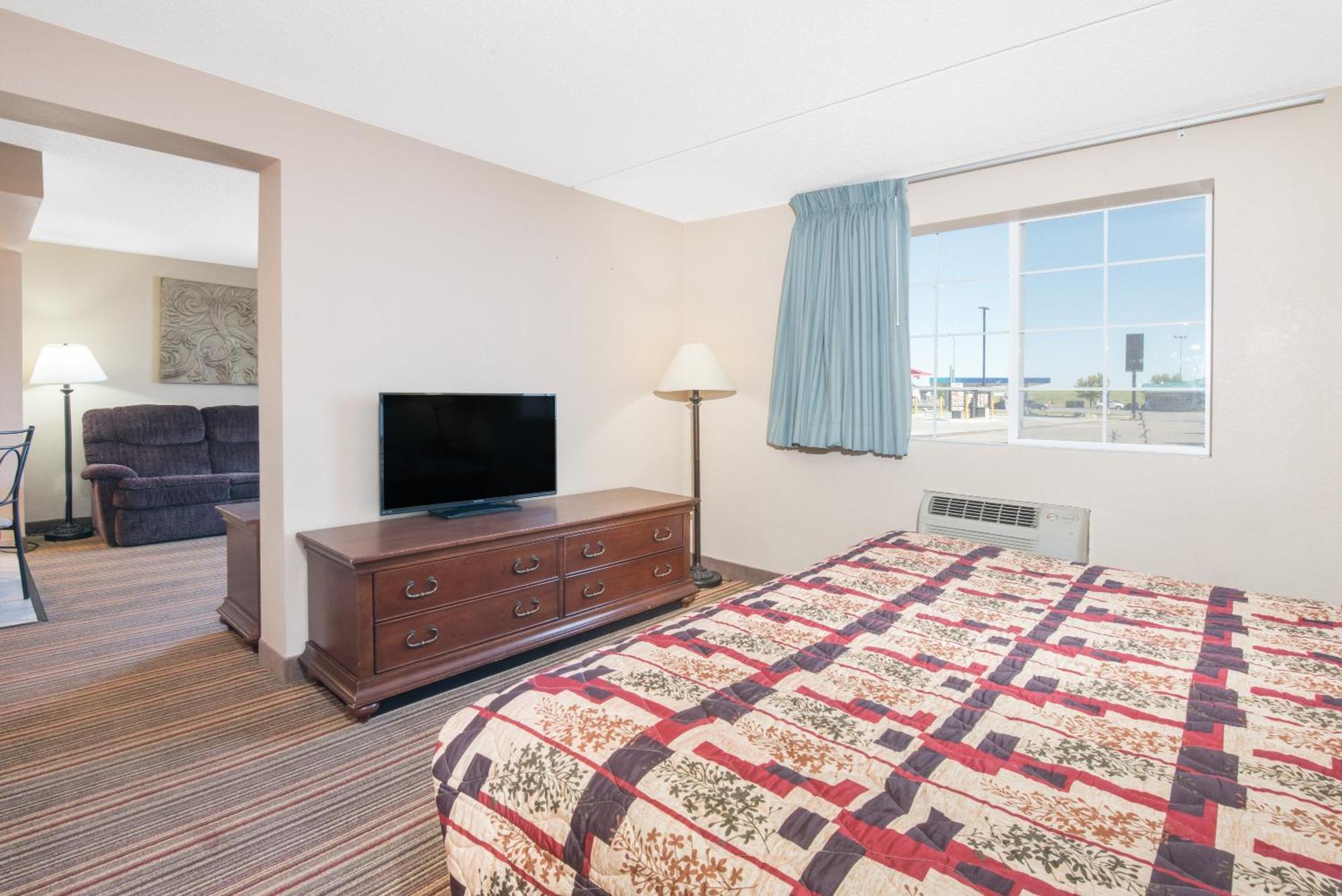 Knights Inn And Suites - גרנד פורקס מראה חיצוני תמונה