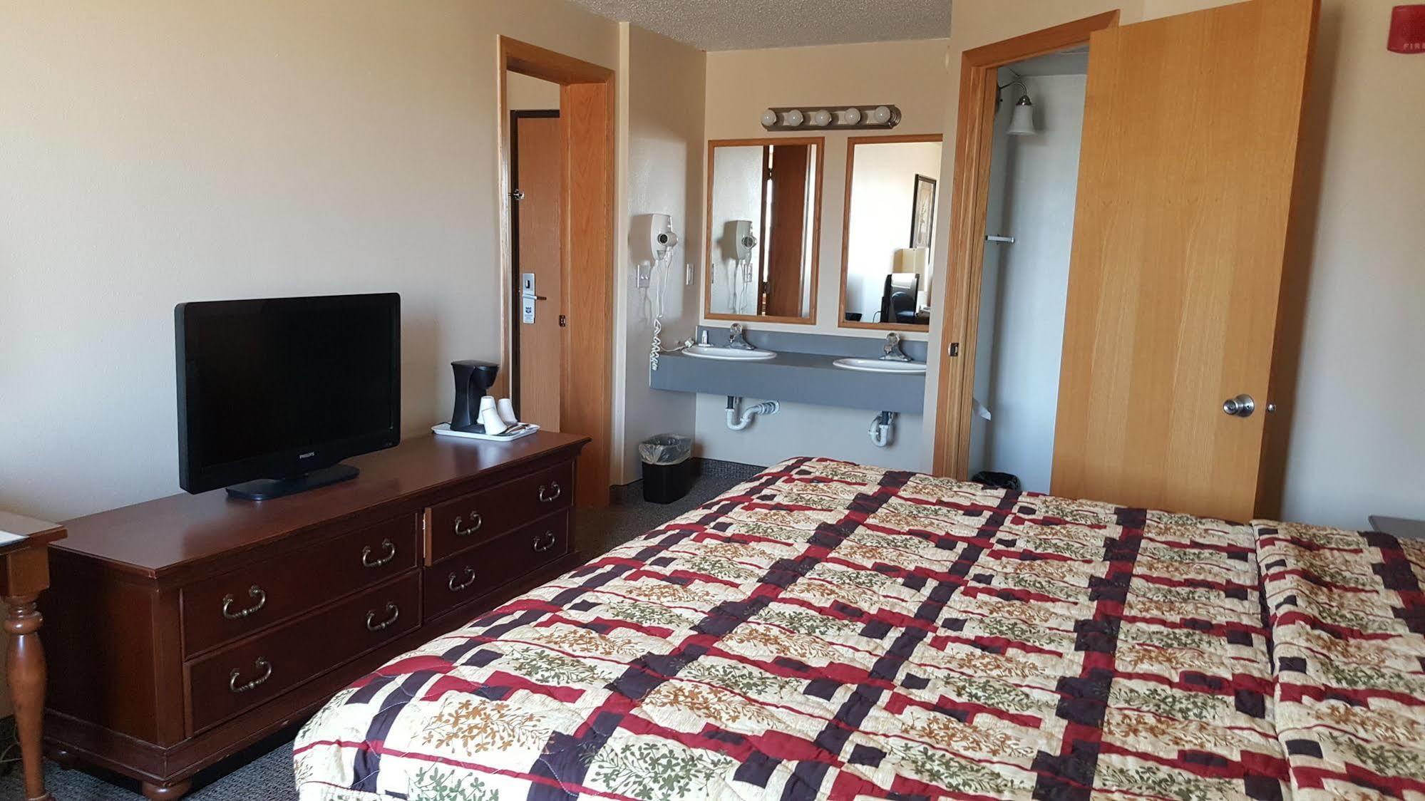 Knights Inn And Suites - גרנד פורקס מראה חיצוני תמונה